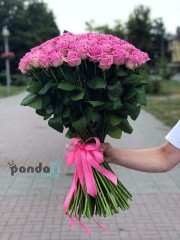 101 розовая роза Аква 70 см
