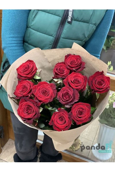 11 red roses