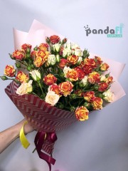 11 кущових троянд мікс