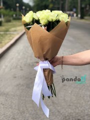 15 white roses 60 cm
