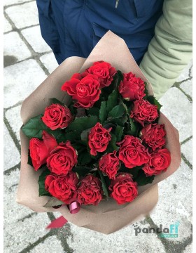 15 красных роз Эль торо 60 см 