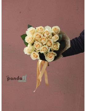 15 cream roses 50 cm