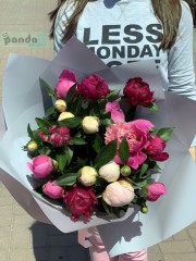 15 peonies mix