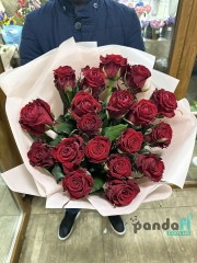 19 червоних троянд 70 см