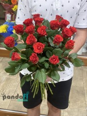 19 червоних троянд Ель торо 60 см #2