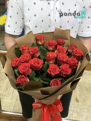 19 червоних троянд Ель торо 60 см