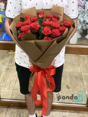 19 червоних троянд Ель торо 60 см