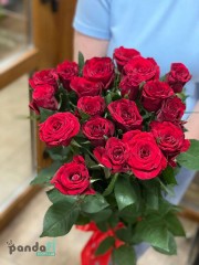 19 червоних троянд Гран Прі 80 см