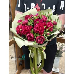 19 raspberry peonies