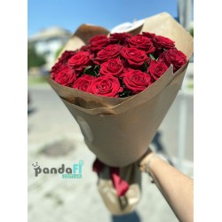 19 червоних троянд Гран Прі 60 см