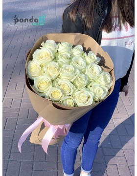 19 белых роз