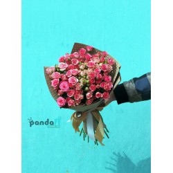 19 кустовых роз розовых 50 см