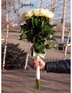21 белая роза 70 см