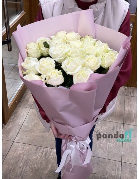 21 white roses 80 cm