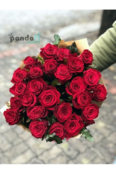 25 червоних троянд Гран Прі 60 см
