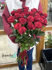25 червоних троянд 70 см #2