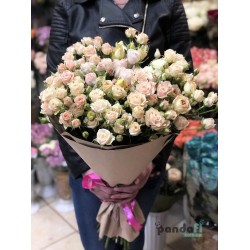 25 кущових троянд 60 см