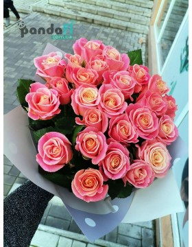 25 soft pink roses, 60 cm