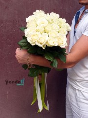 25 white roses 70 cm