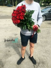 25 red roses 70 cm
