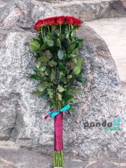 25 червоних троянд Гран При 90 см