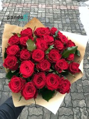 25 червоних троянд 60 см
