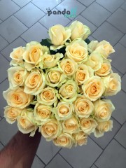 31 кремова троянда 60 см