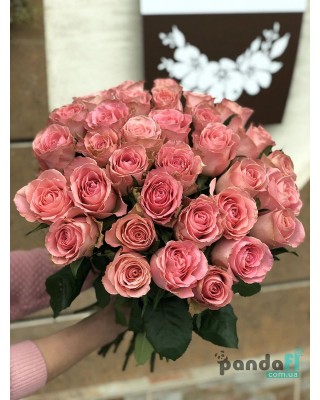 31 імпортна троянда 60 см