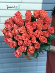 35 коралових троянд 70 см