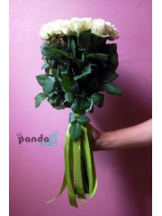 35 white roses 60 cm