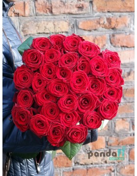 35 червоних троянд 70 см