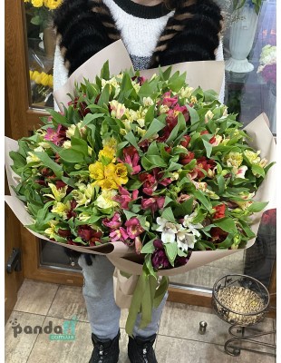 39 alstroemerias