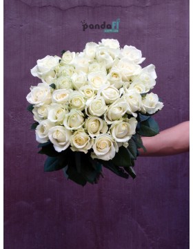 41 white roses 70 cm