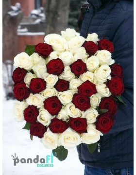 51 роза микс красная+белая 80 см