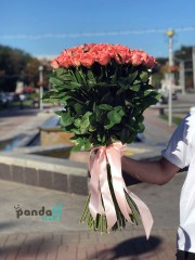 51 рожева троянда 90 см
