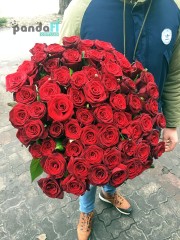 75 червоних троянд 80 см