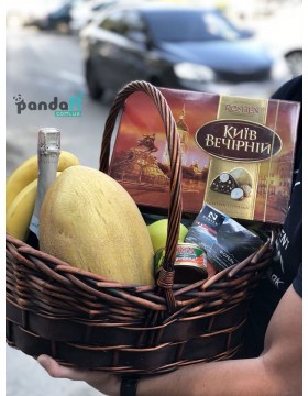 Кошик фруктів "Солодка радість"